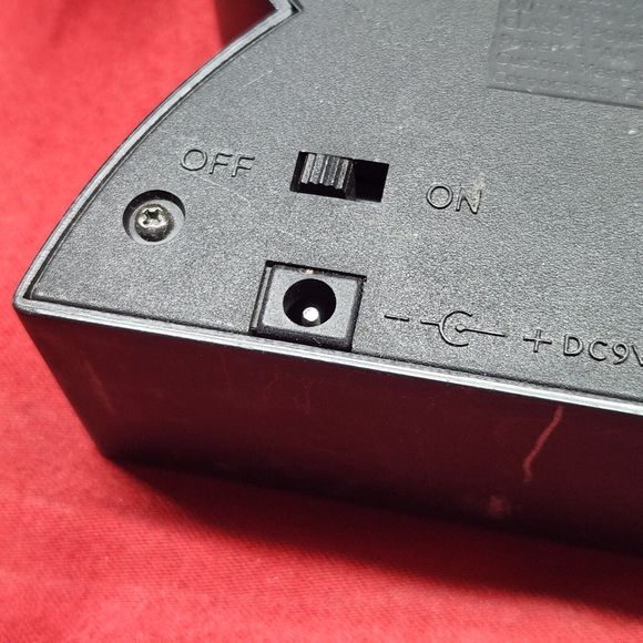 Vintage Radio Shack Black Neon Desk clock works Memphis Style Retro 80's 90's - Picture 7 of 9